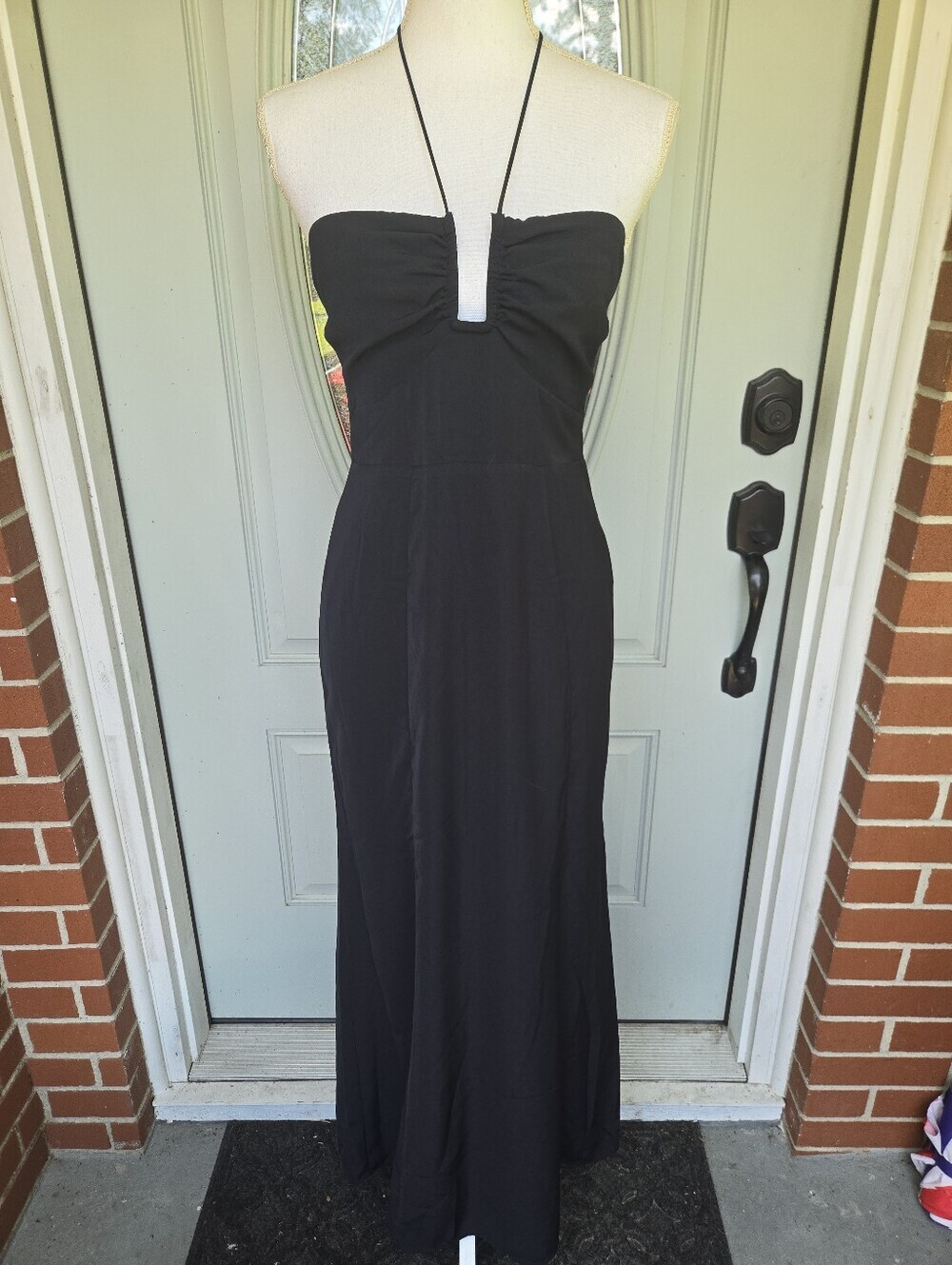 Abercrombie & Fitch Black Halter Drezs